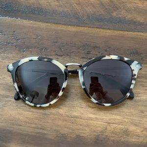 FOSSIL tortoise sunglasses